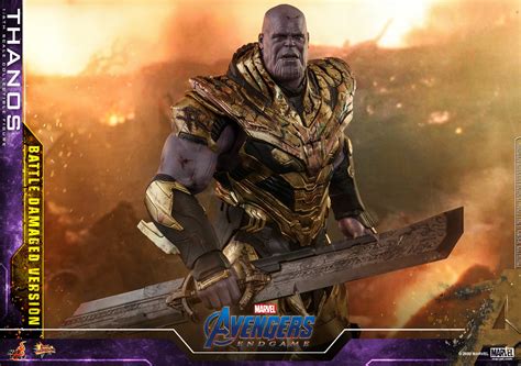 Avengers Endgame Battle Damaged Thanos Figure By Hot Toys The