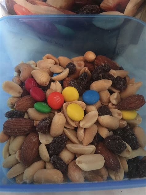 Kirkland Signature Trail Mix reviews in Grocery - ChickAdvisor