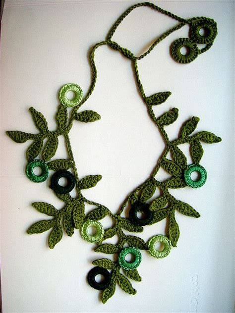 leafy crochet necklace idea only Görüntüler ile Boncuklu takı