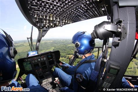 Eurocopter Ec135 Cockpit