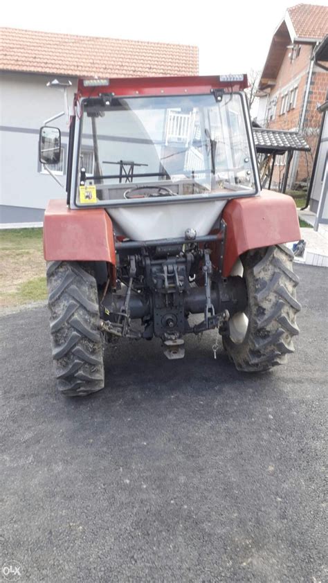 Kabina Za Traktor Steyr Eljko Modri A Agro Dijelovi Olx Ba