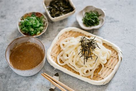 Udon Noodles The Fun Way To Make It Chopstick Chronicles Udon Noodles Homemade Udon