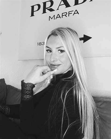 Mrsmistress - MoneyDomDirectory