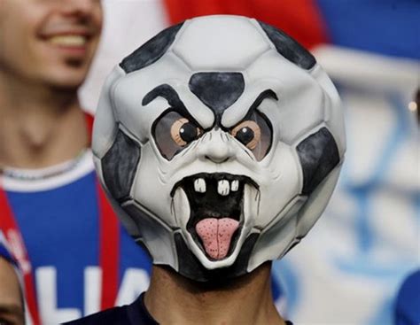 Top 15 Funniest Soccer Fans Ever - Page 2 of 2