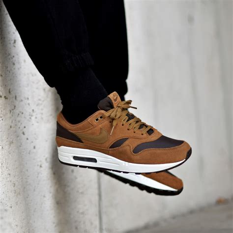 Nike Air Max 1 Premium Leather Ale Brown Sneakers Fr