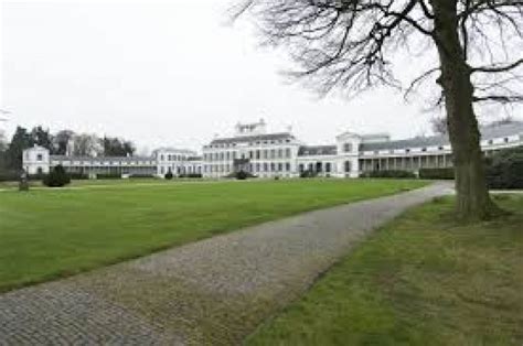 Drakensteyn Castle Baarn Netherlands Top Attractions Things To Do