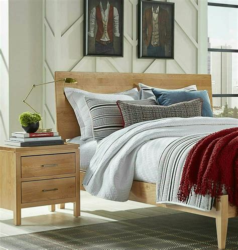 Bedroom Fly By Night Furniture