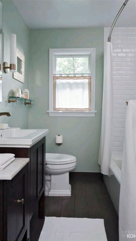 Seafoam Green Bathroom Decor Ideas