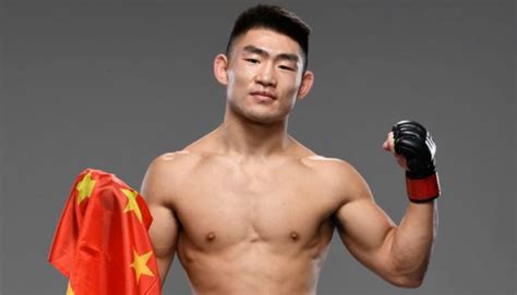 Song Yadong responds after receiving praise from UFC bantamweight champion Aljamain Sterling ...