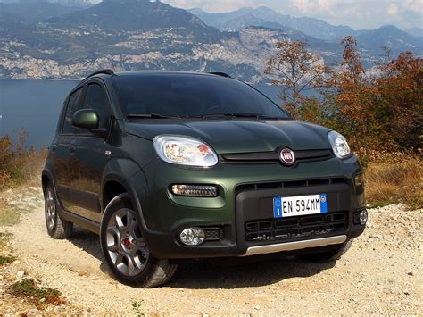 FIAT Panda 4x4 Specs & Photos - 2012, 2013, 2014, 2015, 2016, 2017 ...