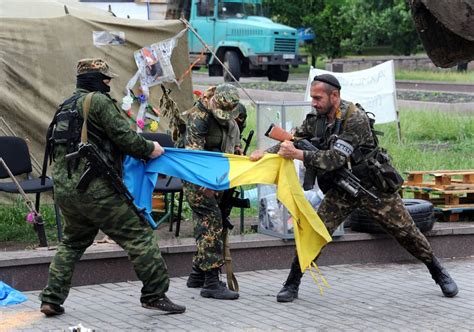 Putins Paradox ‘ukrainian Separatists Are Russian Citizens Politico