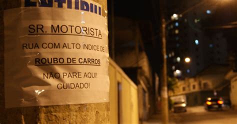 G Aviso Em Poste Na Zona Leste Alerta Sobre Furto De Carros N O