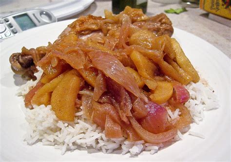 Algerian Tagine Of Chicken and Apples - The Spiced Life