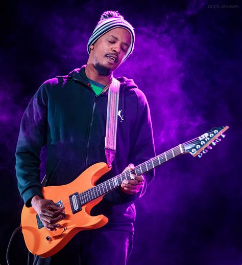 black joe lewis  honeybears performing  love lightstream