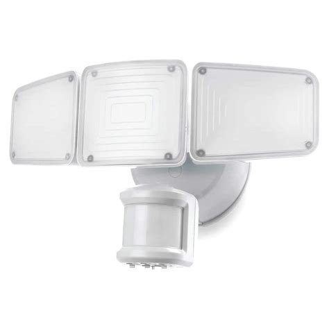 Home Zone Security White Motion Activated Outdoor Integrated Led Triple Head Ultrabright Flood