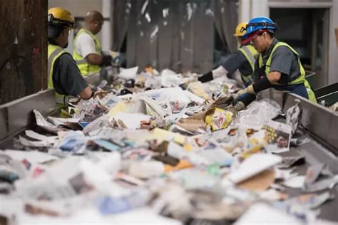 Pencemaran Plastik Picu Dunia Buat Perjanjian Hukum Green Info