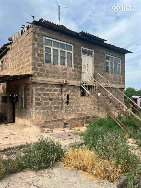 Two Story Stone House 1st Street In Mayisyan 70 Sq M Houses For