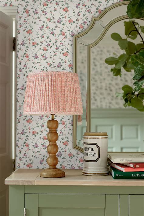 Maria Bordlampe I Tre Laura Ashley