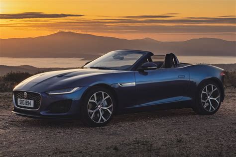 Jaguar F Type Convertible Pictures