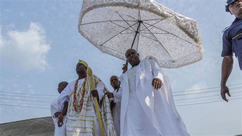 Meet The Ooni Of Ife The Leader Of Nigerias Yoruba Religion Al