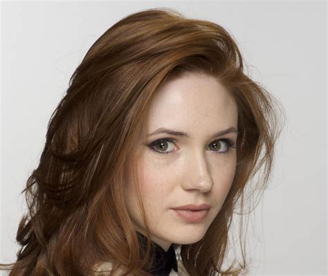 Karen Gillan Height Weight Bra Size Measurements Bio Celebie