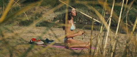 Naked Odette Annable In And Soon The Darkness