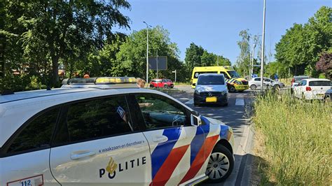 Fietser Gewond Bij Aanrijding Met Bestelbus In Ede Ede