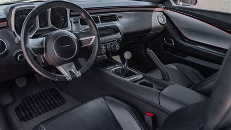 Chevrolet Camaro 2010 Interior