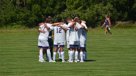 Western Illinois Men S Soccer Falls In Exhibition Western Illinois