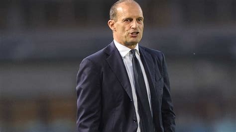 Allegri A Fine Stagione Lascia La Juventus Youtube