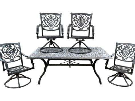 Sold At Auction 5 Pc Hampton Bay Dining Table And Swivel Chairs Set