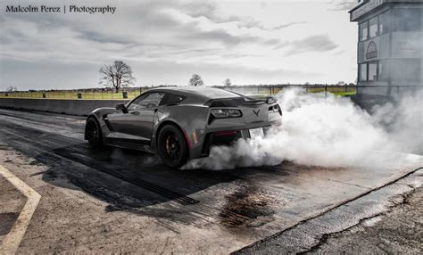 Corvette Z Races Challenger Hellcat Viper And Corvette Zr