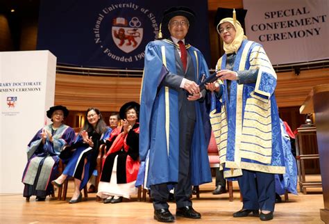 In Nus Homecoming Dr M Meets Old Friends Gets Honorary Doctorate