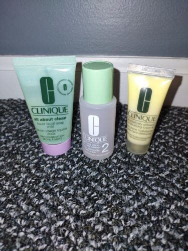 New Clinique 3 Step Skincare Refresher Travel Size Set~dry Combination