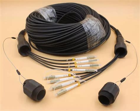 Mtr Cores Tpu Outdoor Om Lc Lc Fiber Optic Patch Cord Waterproof