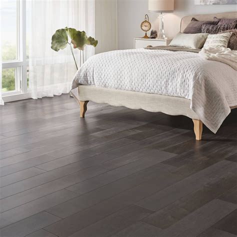 bedroom hardwood flooring 8