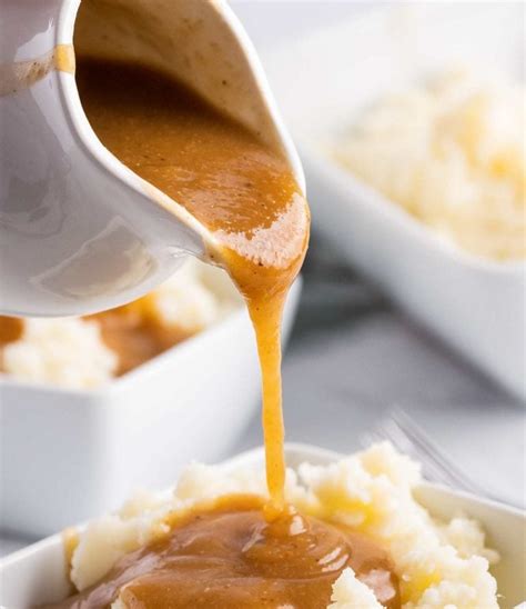 Classic Brown Gravy Recipe No Drippings The Chunky Chef