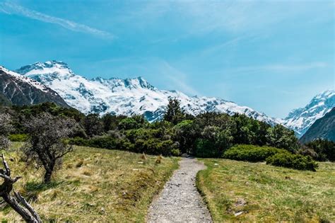 Premium Photo Aoraki Mount Cook The Highest Mountain In New Zealand