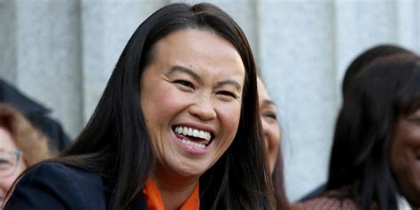 Sheng Thao, once homeless and fleeing abuse, becomes the mayor of Oakland, California