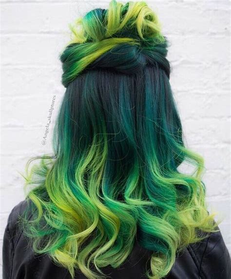 30 Glamorous Light To Dark Green Hair Styles Trending Now Dark Green Hair Green Hair Green