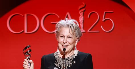 Bette Midler Reveals She Doesnt Sleep In Bed With Husband Wide Open