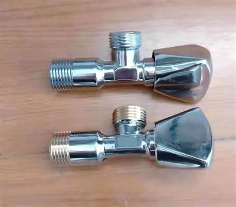 Fusan Degree Turn Brass Toilet Angle Valve China Angle Valve And