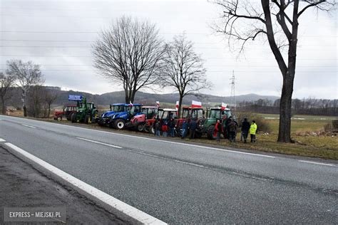 Unijna Polityka Zniszczy Ziemi I Polskiego Rolnika Protest Rolnik W