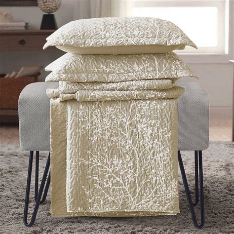 Odette Beige Quilt Bedspread Set