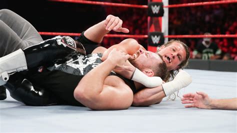 Dean Ambrose Vs Dolph Ziggler Wwe World Cup Qualifying Match Photos