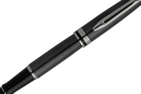 Waterman Expert Metallic Black Rt Fountain Pen