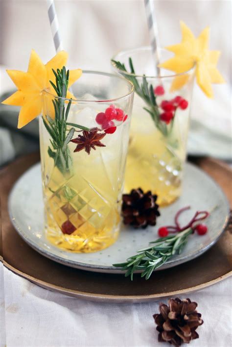 Festlicher Weihnachtscocktail Mit Apfel Und Birne Rezept F R