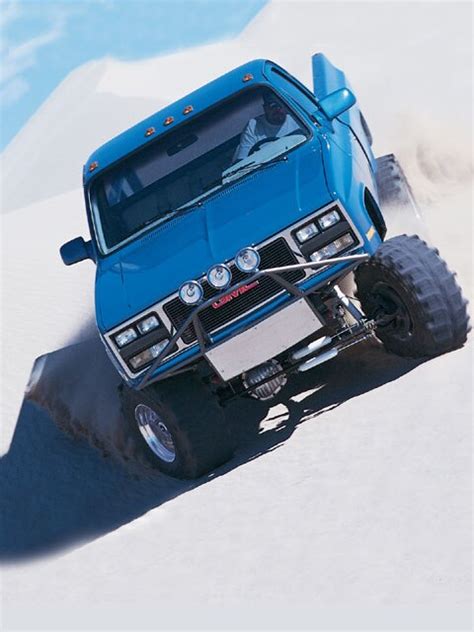 Build Your 4x4 Off Road Truck For Sand Dunes - 4Wheel & Off-Road ...