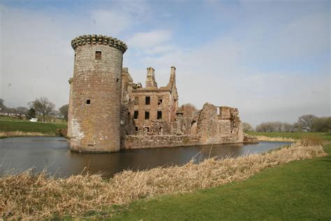 Caerlaverock Castle Scotland Castles