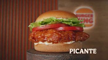 Burger King Royal Crispy Chicken Tv Spot No Te Equivocas Ispot Tv